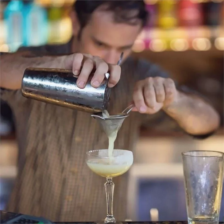 İçecekleri Karıştırmak İçin Boston Shaker